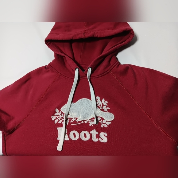Roots ladies hoodie with Kangaroo pocket.  Ladies size s - Picture 8 of 9